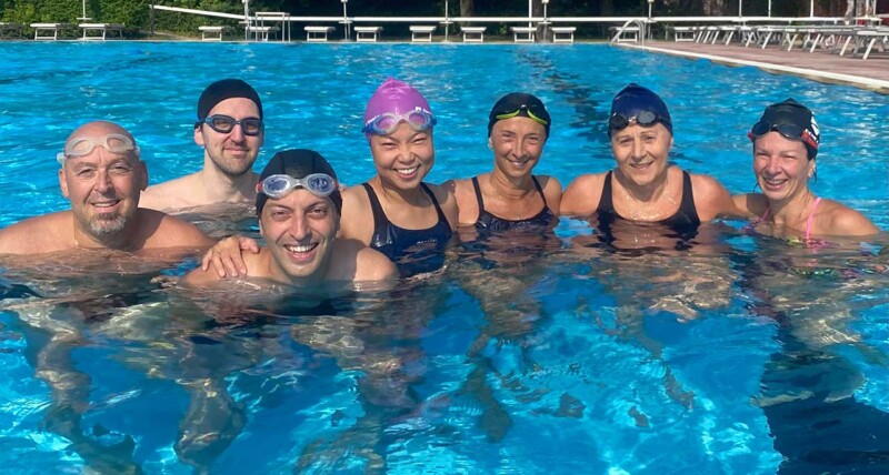 corsi di nuoto e fitness estivi in piscina all' aperto
